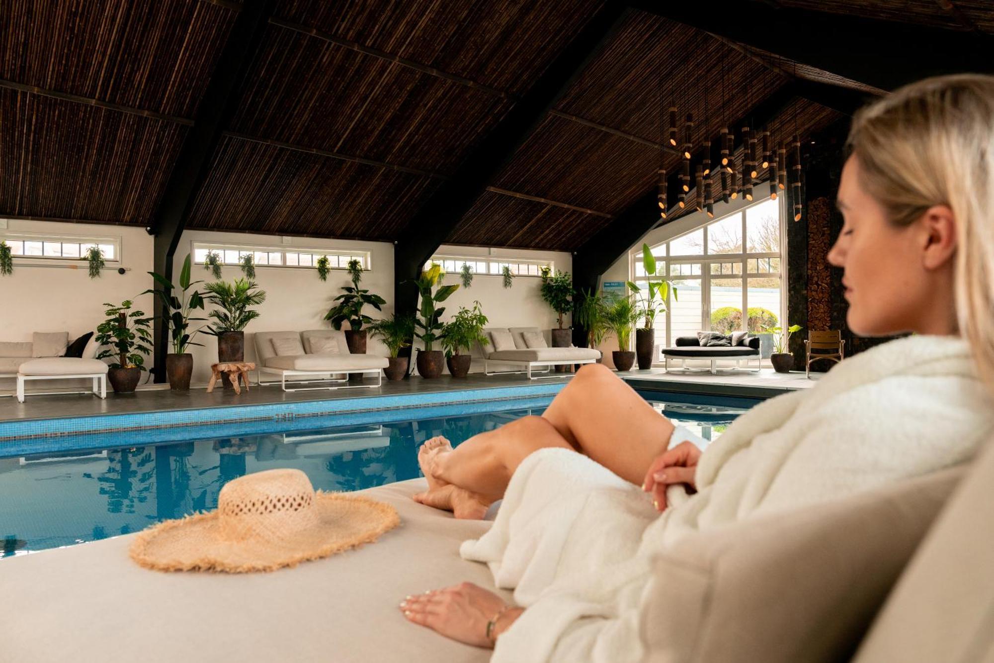 Noordzee, Hotel & Spa Кадзанд Екстериор снимка